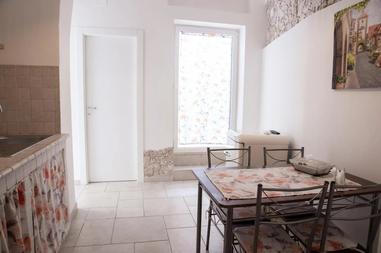 Affittacamere Hotel Dimora Guerrieri Brindisi Italia
