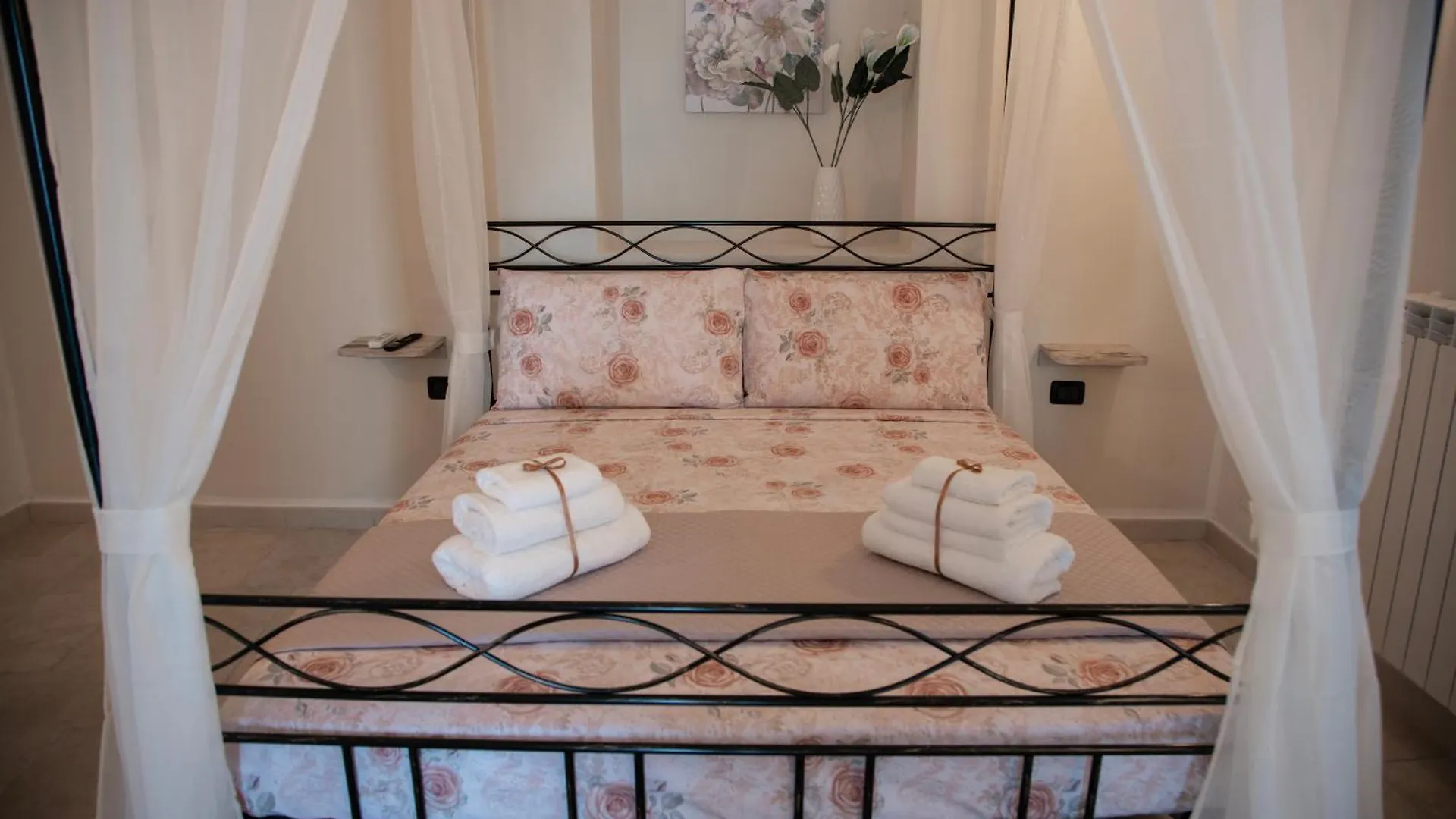 Affittacamere Hotel Dimora Guerrieri Brindisi